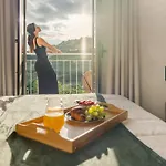Hébergement de vacances Marrom Mystique *