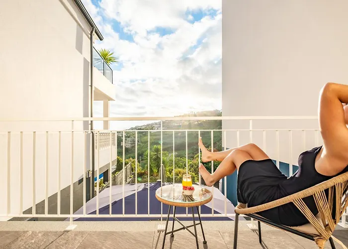 Feriehus Marrom Mystique Canhas